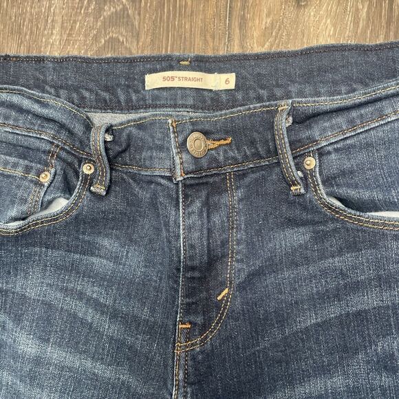 Levi's 505 Straight Women's Size 6 Jeans Dk Wash Denim Classic 90's Lt distress - Picture 8 of 11